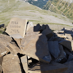 4 Custodia y Mondiceto